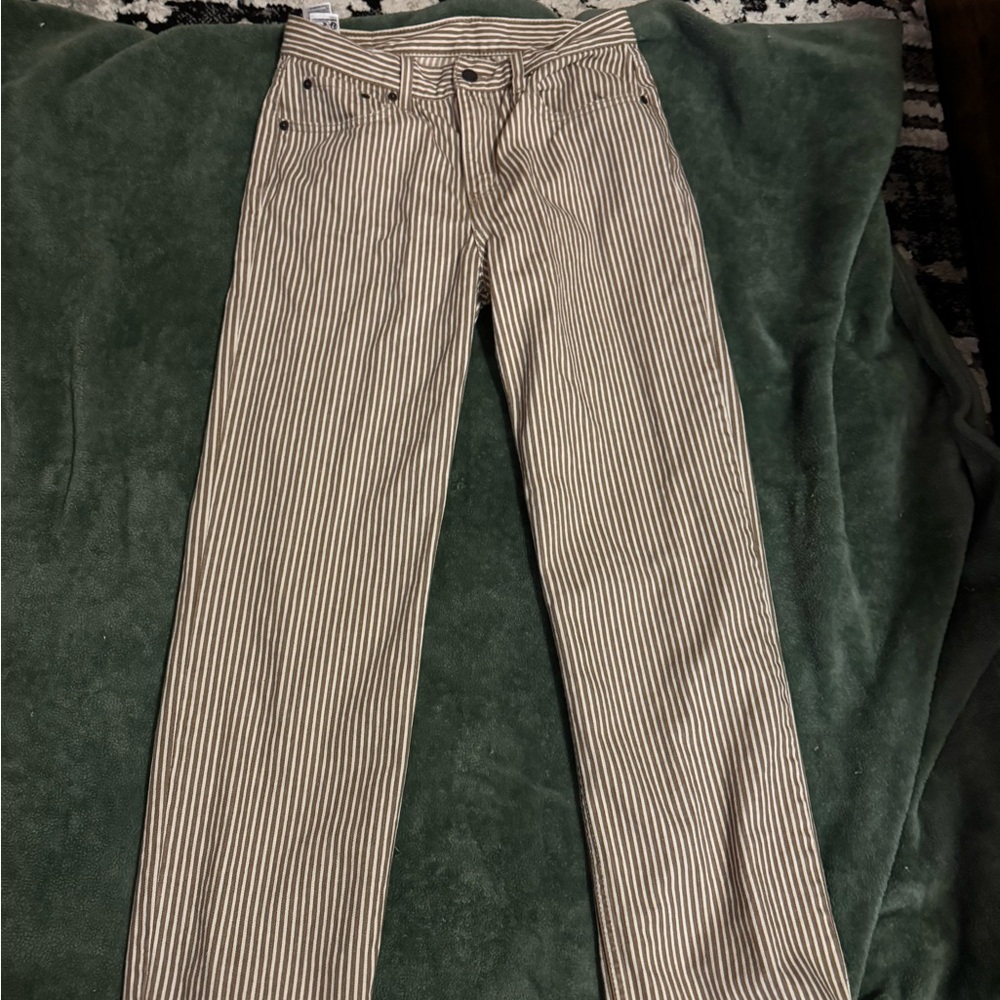 Women’s Levi’s straight leg striped pants size:27
